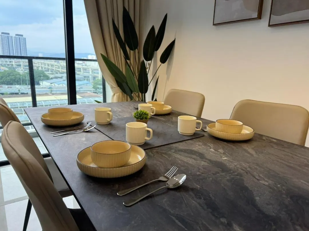 Trion 2, Klcc Trx Ikea At Chan Sow Lin, Kuala Lumpur By One Guesthouse Малайзия