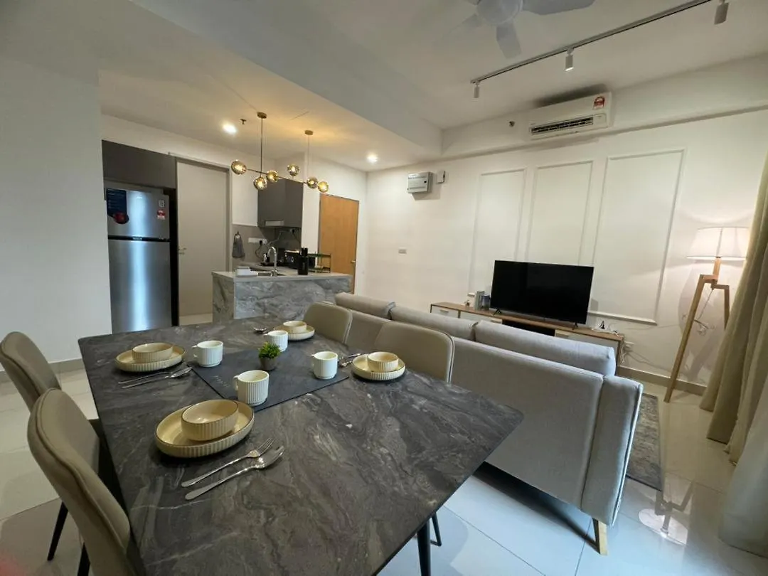 Апартаменты Trion 2, Klcc Trx Ikea At Chan Sow Lin, Kuala Lumpur By One Guesthouse