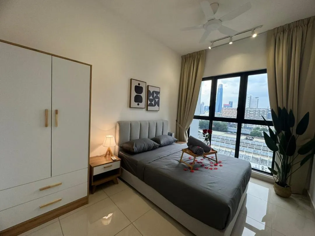 Trion 2, Klcc Trx Ikea At Chan Sow Lin, Kuala Lumpur By One Guesthouse Апартаменты