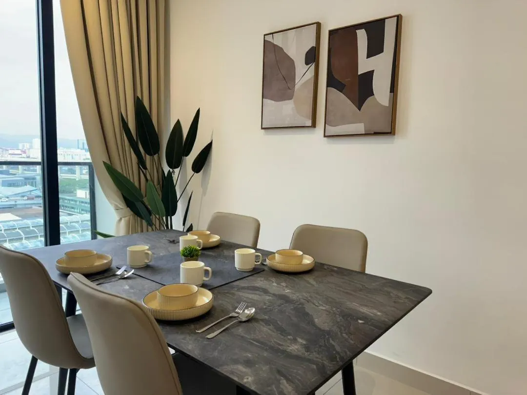 Апартаменты Trion 2, Klcc Trx Ikea At Chan Sow Lin, Kuala Lumpur By One Guesthouse