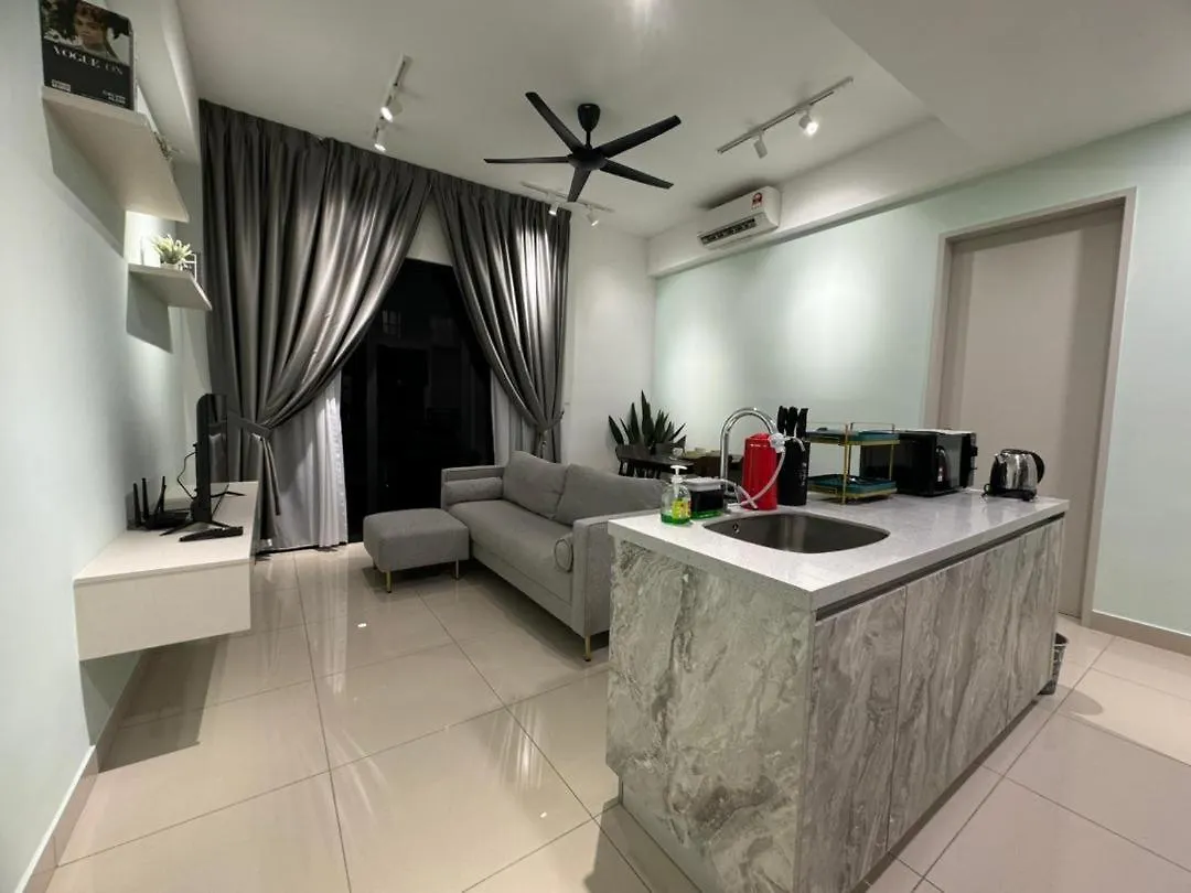 Trion 2, Klcc Trx Ikea At Chan Sow Lin, Kuala Lumpur By One Guesthouse Малайзия