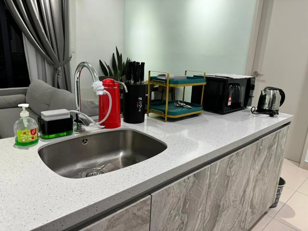 Апартаменты Trion 2, Klcc Trx Ikea At Chan Sow Lin, Kuala Lumpur By One Guesthouse Малайзия