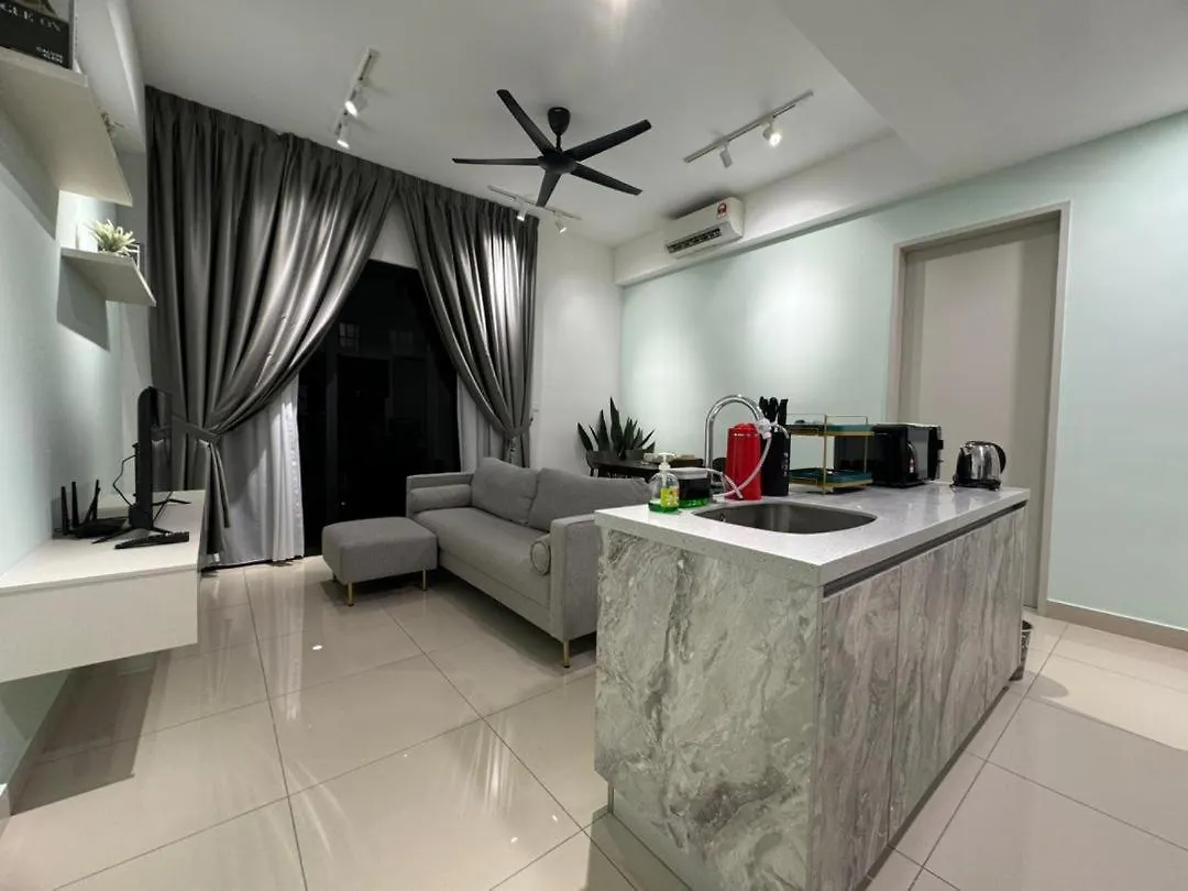 Trion 2, Klcc Trx Ikea At Chan Sow Lin, Kuala Lumpur By One Guesthouse 0*,  Малайзия
